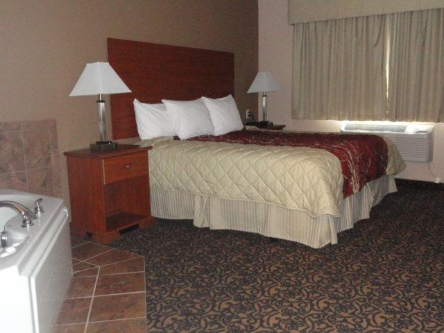Canby Inn And Suites 외부 사진