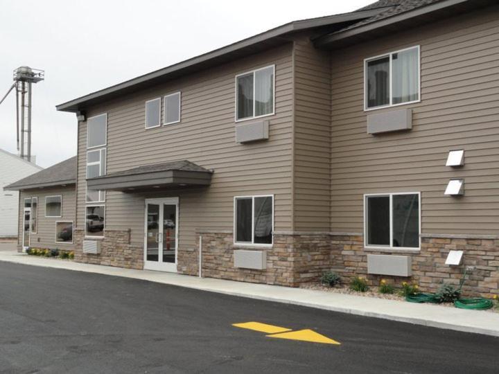 Canby Inn And Suites 외부 사진